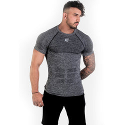 Summer running sports fitness short sleeve t-shirt.