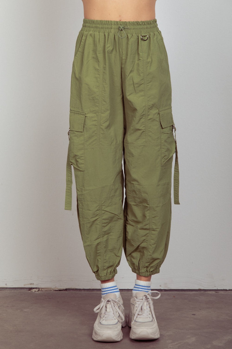 VERY J Elastic Waist Woven Cargo Pants.