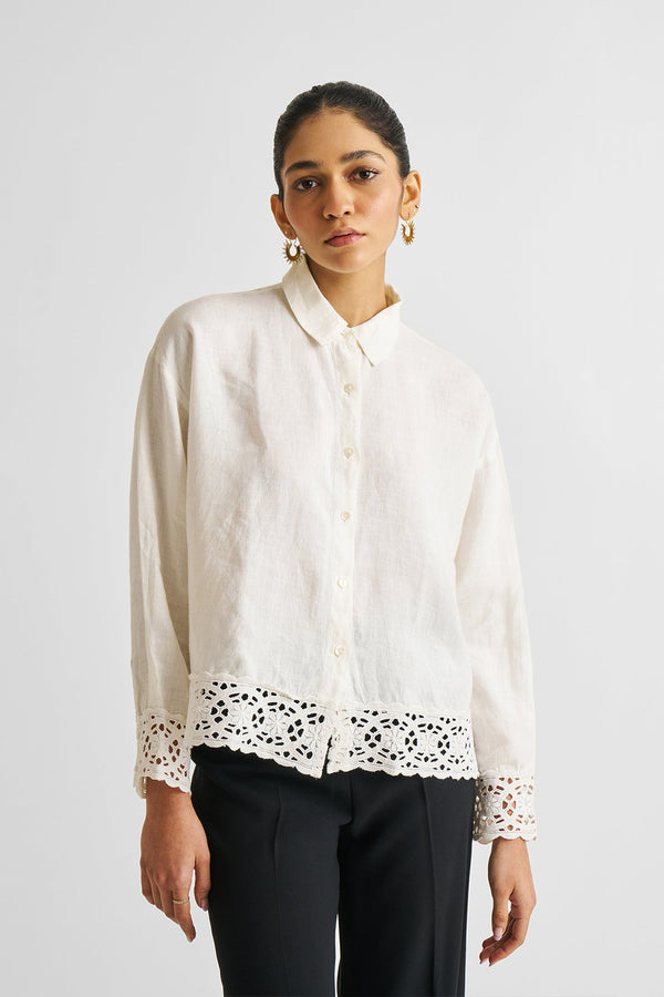 Reistor Button-down with Lace Shirt in Off-white.