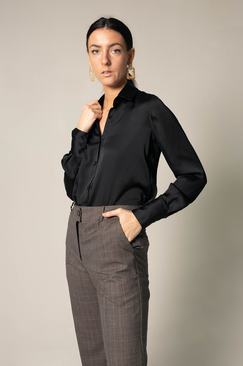 Elegance Silk Shirt in Black.