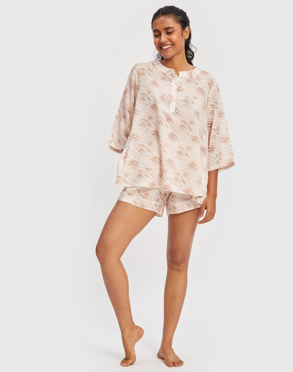 Reistor Laze and Unwind Pajama Shorts Set.