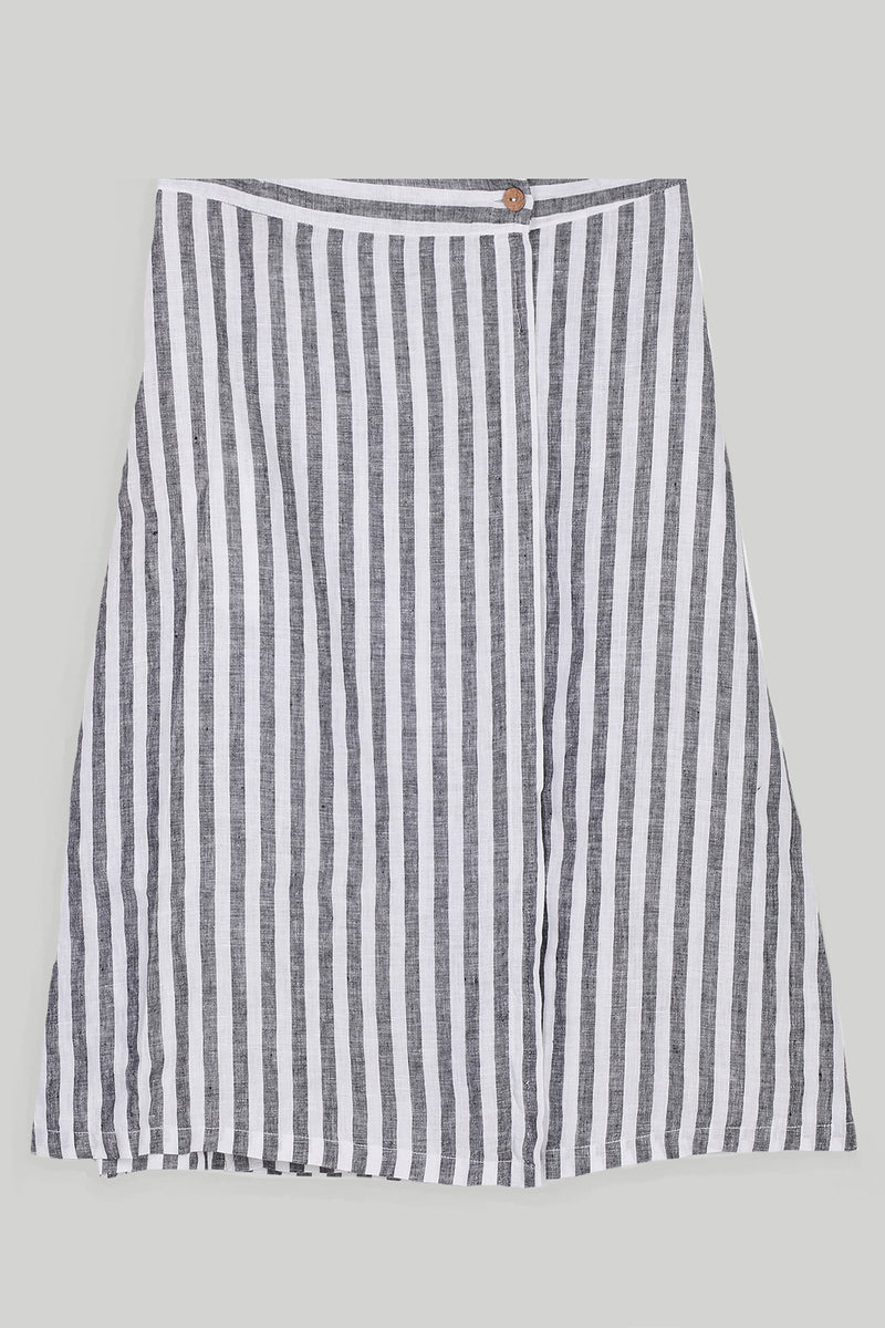 Reistor Breezy Summer Set in Linen Stripes.